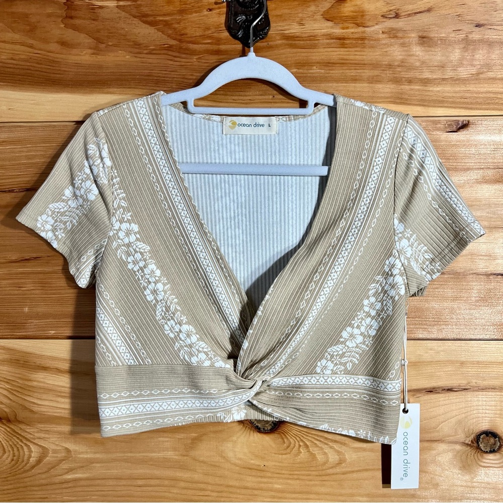 NWT Ocean Drive Tan & White Knotted Crop Top Beachy Tropical Bodycon